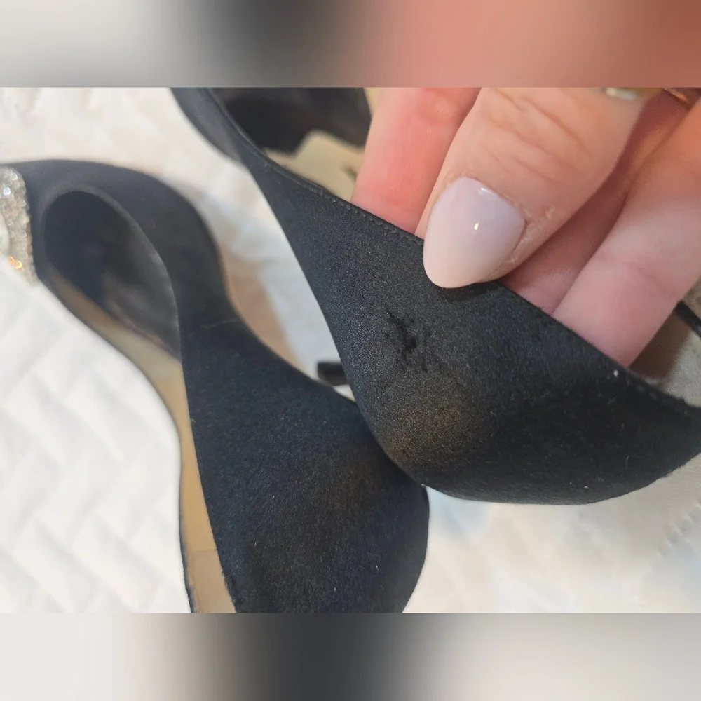 Jimmy Choo Crystal Accent Black Pointed Pumps Heels - Picture 12 of 15